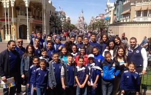 US LUNEL: VOYAGE A PARIS